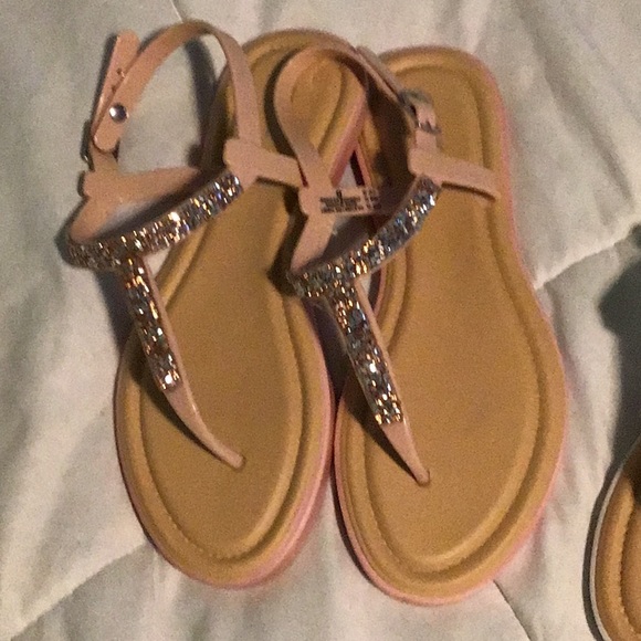 Flip flops - Picture 2 of 3